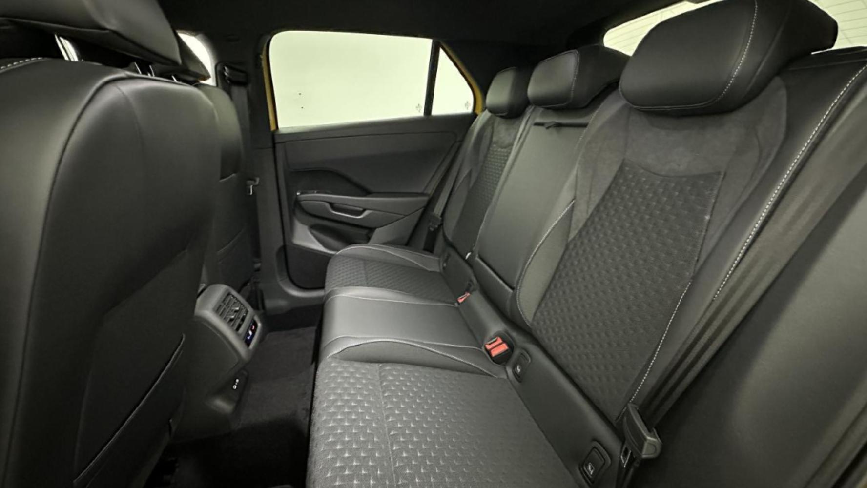 VOLKSWAGEN T-ROC 1.5 ETSI EVO2 HYBRID 150CH BVA DSG7 R-LINE