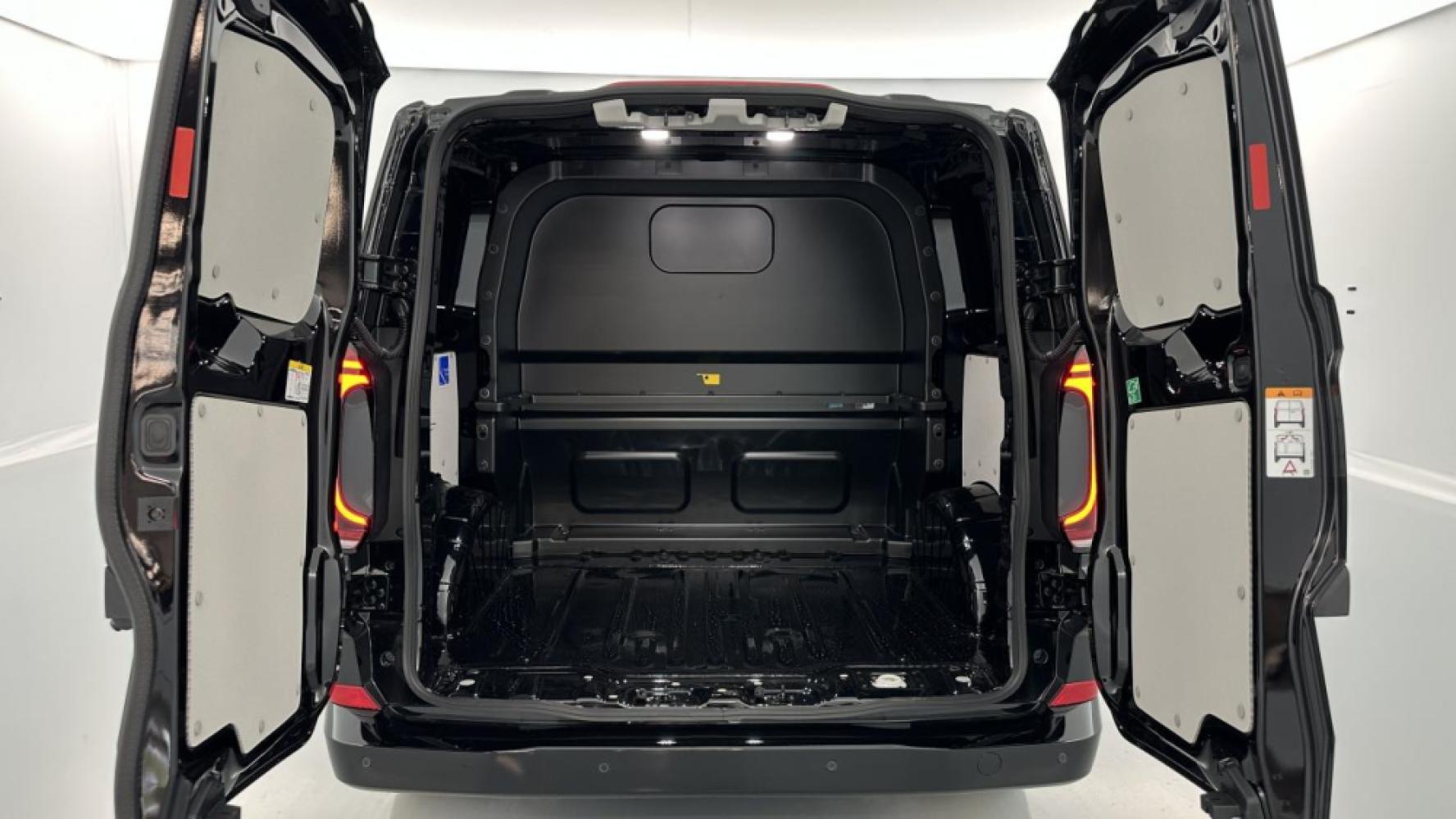VOLKSWAGEN TRANSPORTER PROCAB