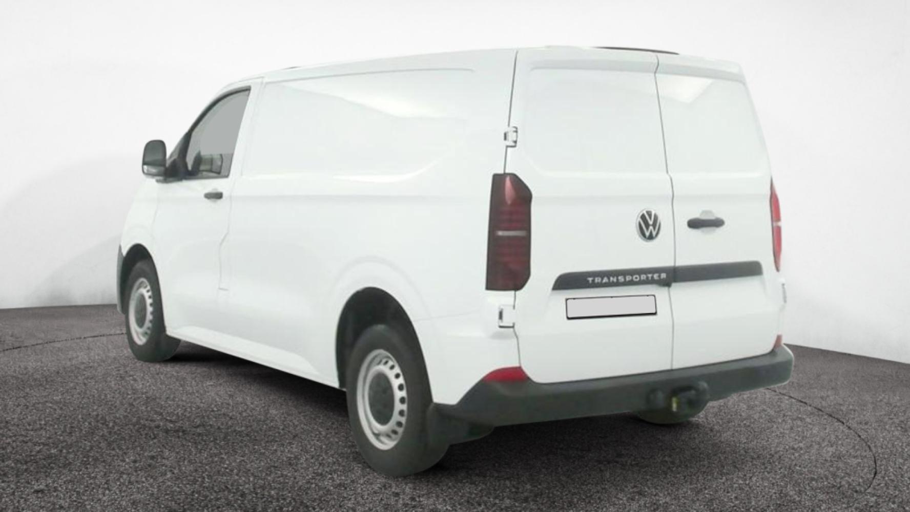 VOLKSWAGEN TRANSPORTER VAN